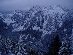 Image of Gunn Peak and Merchant Peak from 4,000' on Iron Mountain logging road