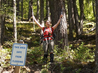 Yay, finally safe from floods!  This sign was about 250 vertical feet up the Sourdough Mountain trail.