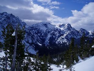 Esmerelda Peaks from below Longs Pass