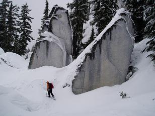 Granite boulders on Skyline Ridge