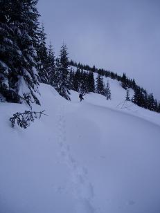 Ascending the N side of Little Saint Helens