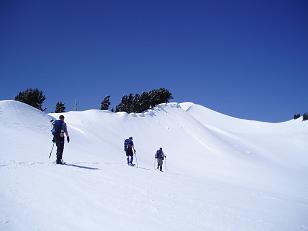 Approaching the summit of Lennox Mountain