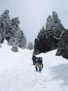 Ascending a gully on the SW side of Tunnel Vision Peak