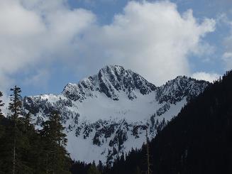 Tunnel Vision Peak from near the beginning of trail 1061