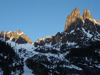 Sunrise on South Early Winters Spire and our ascent pass from Highway 2