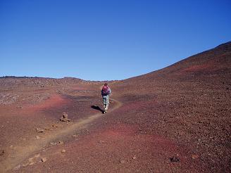 Approaching Red Hill on the Mauna Loa trail