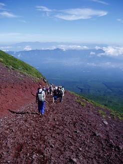 Descending on the Kawaguchi trail