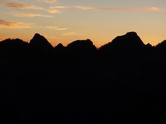 The Tooth, Hemlock Peak, Bryant Peak from Cave Ridge