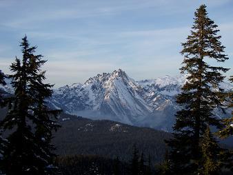 Bears Breast Mountain from Polallie Ridge