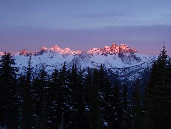 Lemah Mountain and Chimney Rock from Polallie Ridge lookout