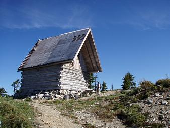 Cabin on Thompson Point 5124