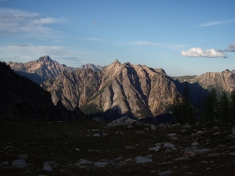 Porcupine Peak from our camp at Wing Lake