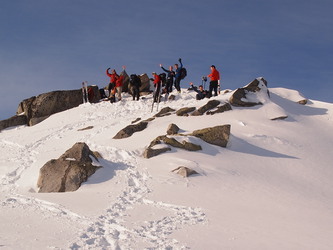 Three parties on the summit