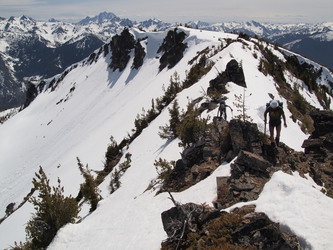 Looking SW from the north summit of Frigid Mountain.