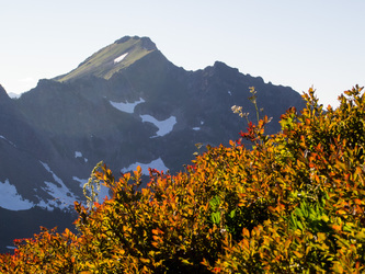 Johnson Mountain from Kodak Peak