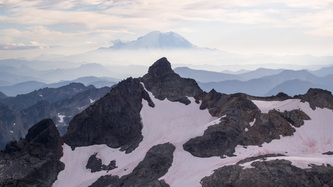 Chikamin Peak and Mount Rainier from Iapia Peak