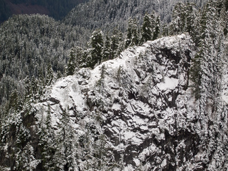 A ridge on the SW side of Little Bulger.