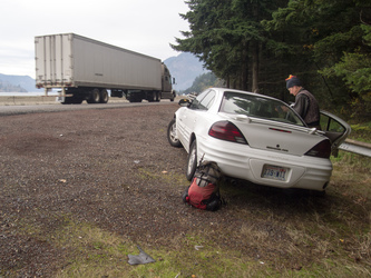 Our trail head on the shoulder of I-84, east of the Wyeth exit and immediately after the large retaining wall.