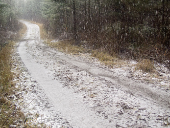 It started snowing heavily on my way down.