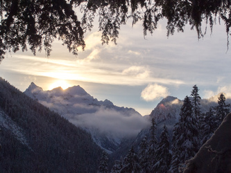 Sunrise over the South Fork Sauk River valley.