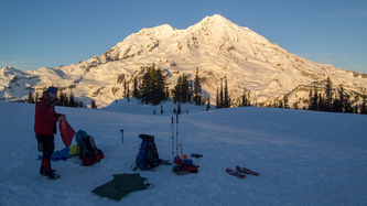 Breaking camp shortly before sunset.