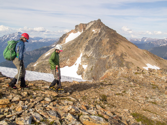 Colonial Peak from the summit of Neve Peak.