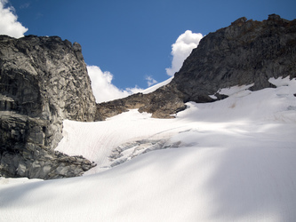 The pass between the Dome Glacier and the Chickamin Glacier.