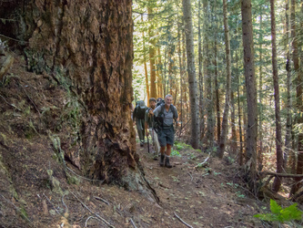 Leaving the east Tonga Ridge trail head.