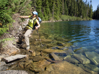 Skirting the NW shore of Ptarmigan Lake.