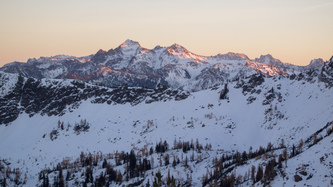 Cashmere Mountain over Icicle Ridge