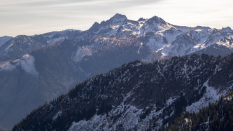 Cashmere Mountain over Grindstone's SE ridge.