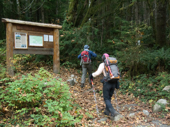 Dingford Creek Trailhead