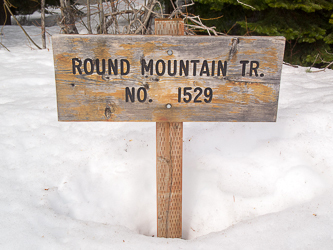 The summer trail head at 4,000' elevation.