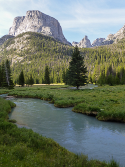 Squaretop Mountain over Green River