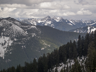 Thompson Point on the left with Kaleetan and the Chair/Denny group in the background.