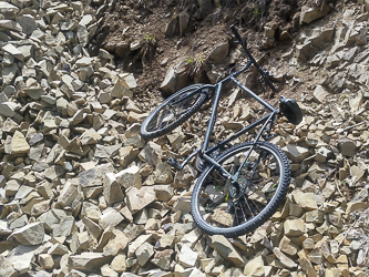 Mysterious bike with no chain or person.