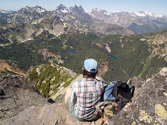 The Snoqualmie Range from the summit of Hibox Peak.