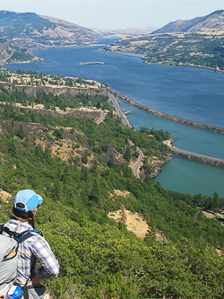 Looking down on Rowland Lake and the Columbia River from the Coyote Wall area.