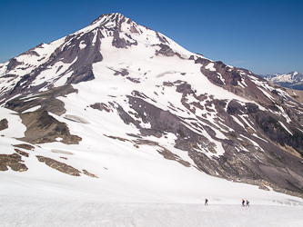 Glacier Peak and the returning party.