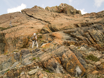 The summit block of the main summit of Scatter Peaks.  Carla ascended via the large diagonal crack to the left of the summit.  Lindsay and I ascended on the right side of the summit.  (After descending via the left-hand crack, I prefer the right-hand route.)