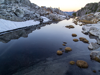 A tarn between Big Snow and Hardscrabble.