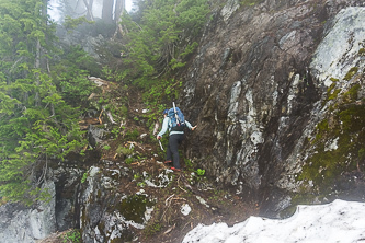 A key ramp at 5,000' that cuts through a cliff band