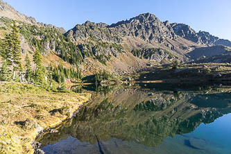 Snowgrass Mountain above Grace Lake