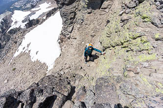 Chossy scrambling near the summit