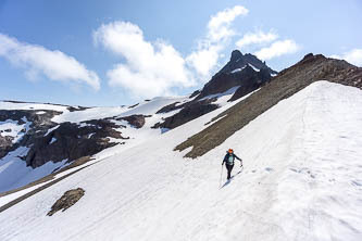 Mount Curtis Gilbert from the 7,200' gap