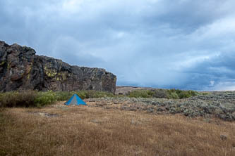Camp in Louse Canyon