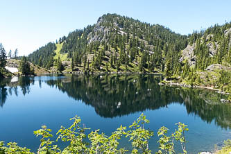 Dungeon Peak over Lake Lillian