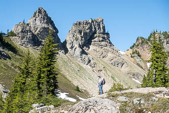 Box Ridge crags