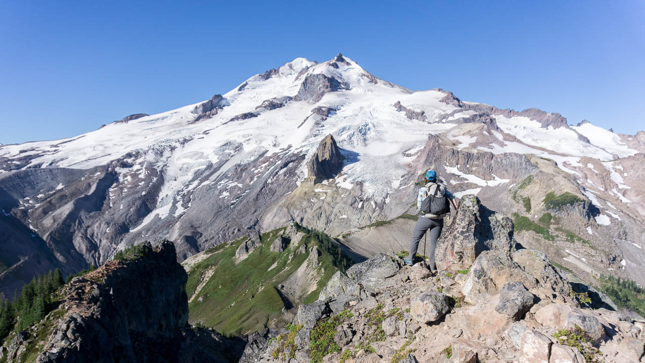 Ridgegoat Glacier Tee - Olive – Peaks & Prairie