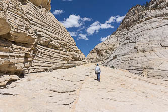 Slabs above a Pine Creek confluence